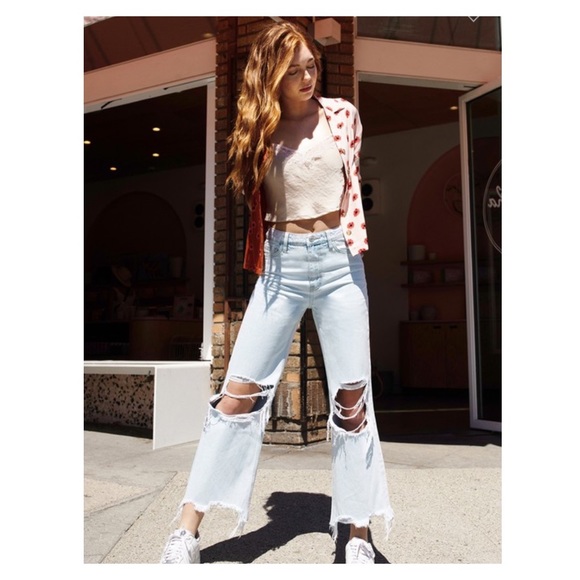 Trindy Clozet Boutique Denim - 90's Vintage Distressed Denim Jeans